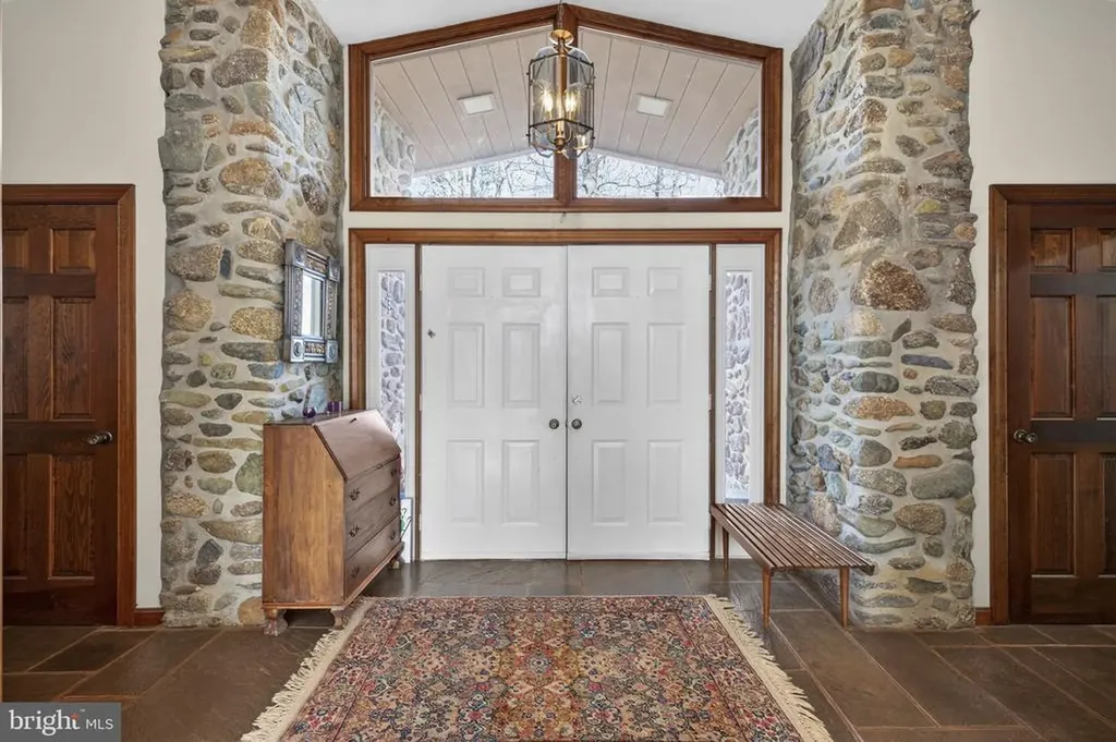 4500 Winery Lane Barboursville VA 22923