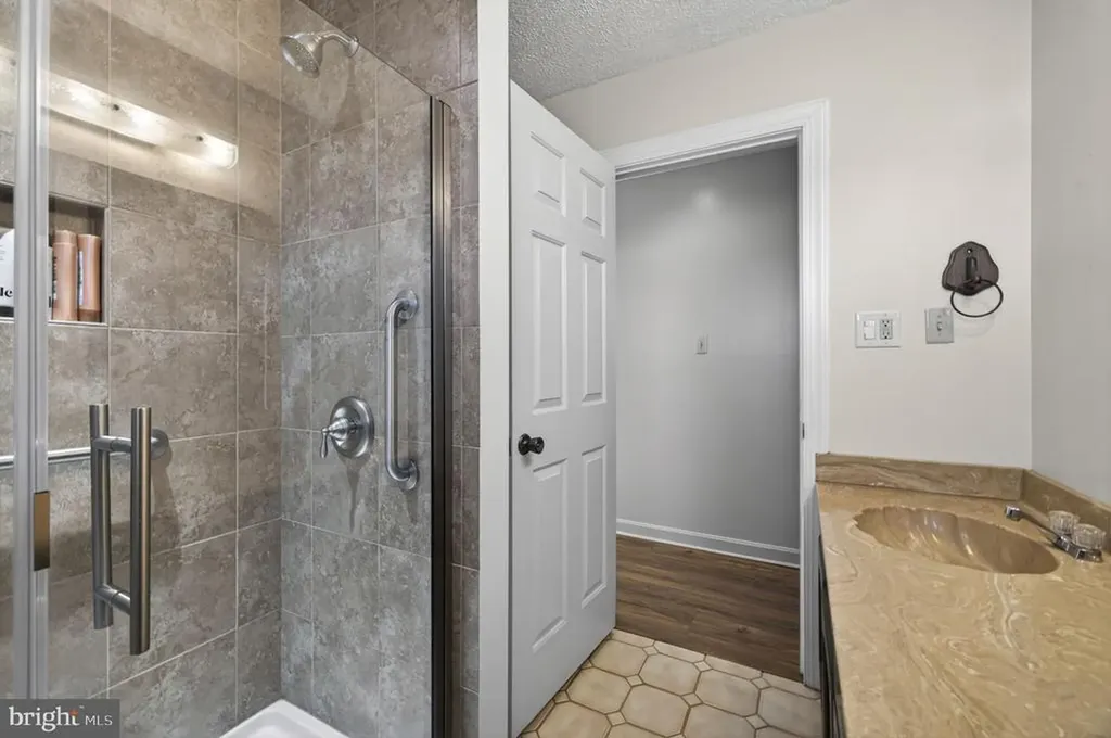 4500 Winery Lane Barboursville VA 22923