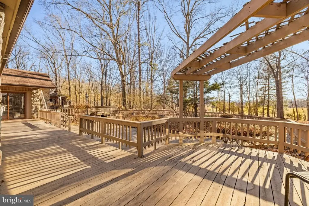 4500 Winery Lane Barboursville VA 22923