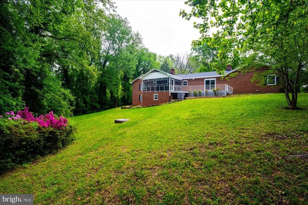 3000 Earlysville Road Earlysville VA 22936