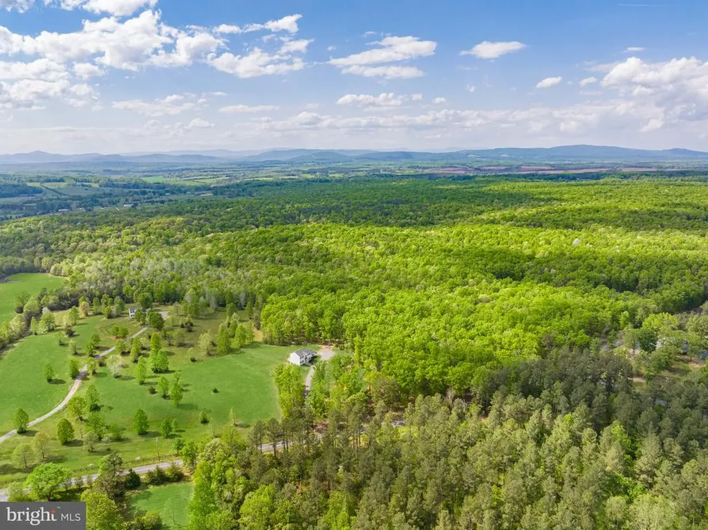 6518 Jefferson Mill Road Scottsville VA 24590