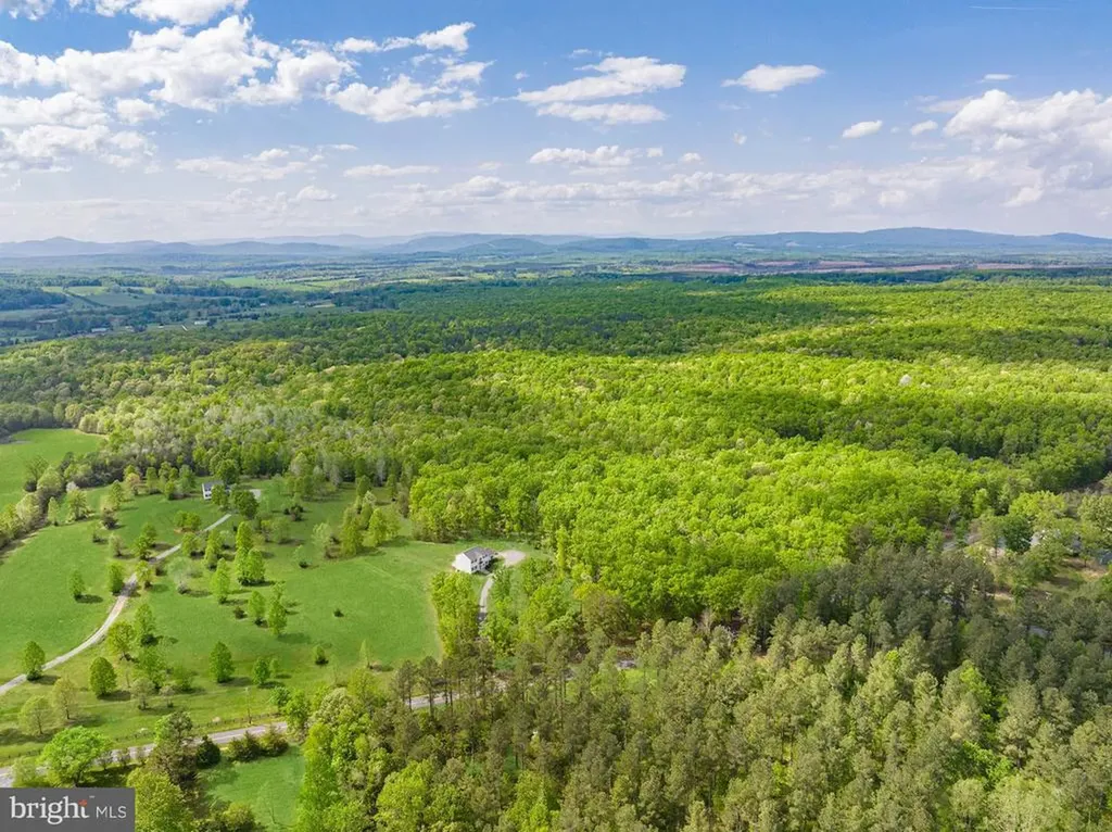 6518 Jefferson Mill Road Scottsville VA 24590