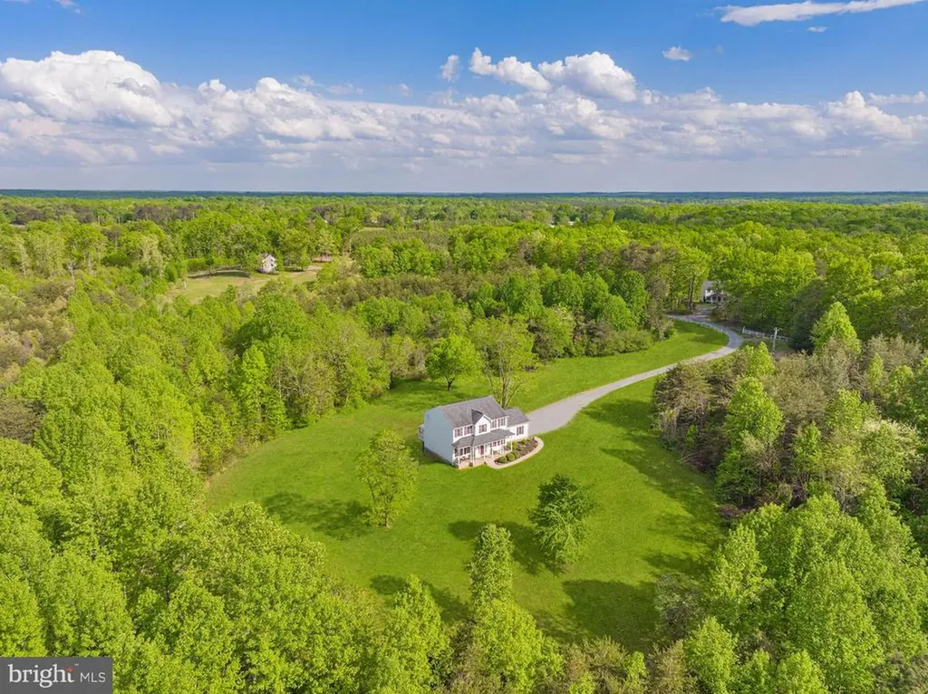 6518 Jefferson Mill Road Scottsville VA 24590