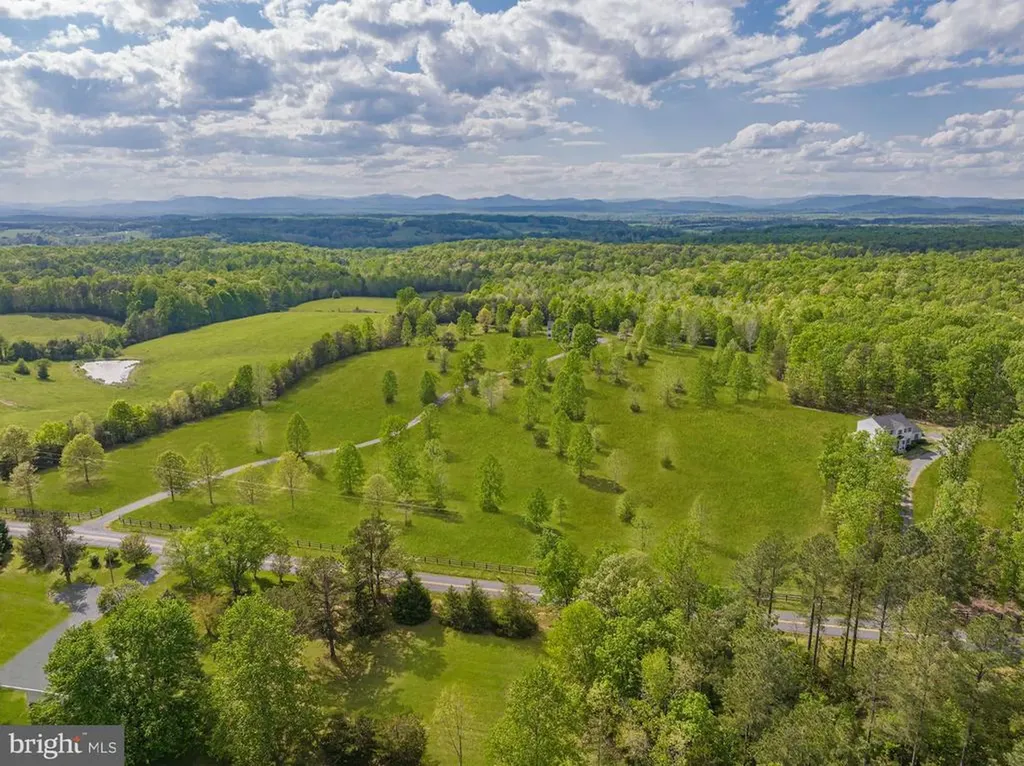 6518 Jefferson Mill Road Scottsville VA 24590