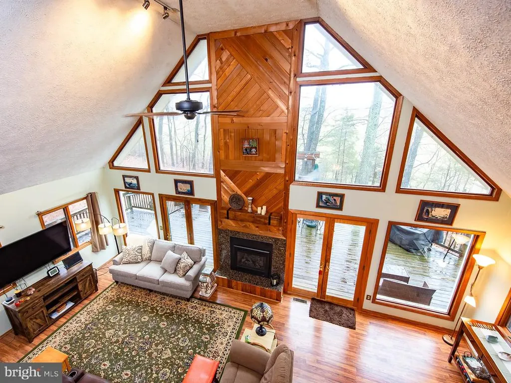 4500 Winery Lane Barboursville VA 22923