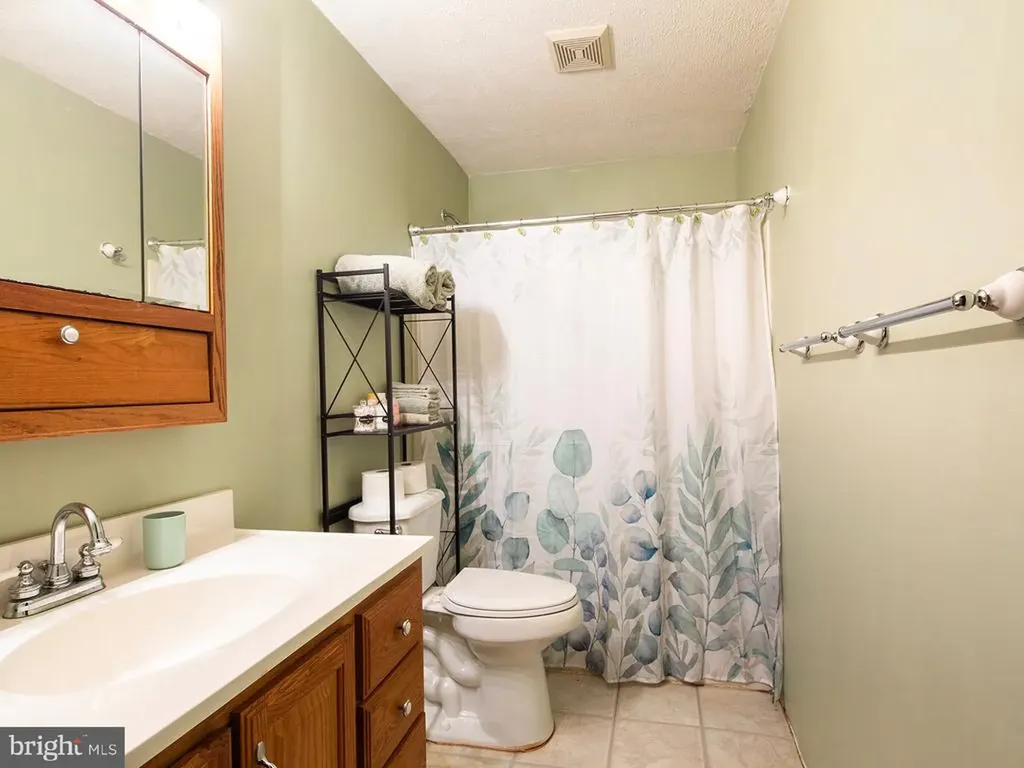 4500 Winery Lane Barboursville VA 22923