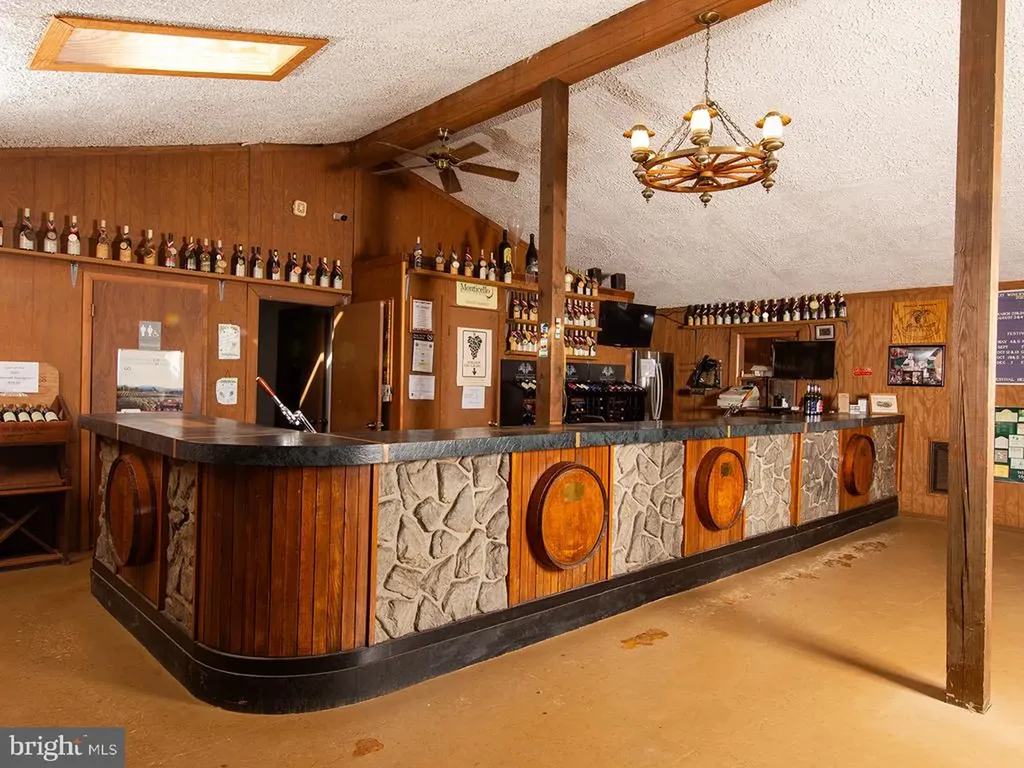 4500 Winery Lane Barboursville VA 22923