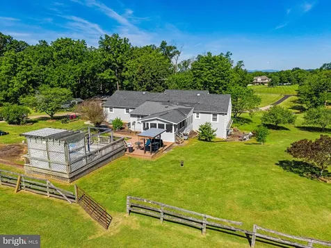 21147 Cedar Grove Road Culpeper VA 22701