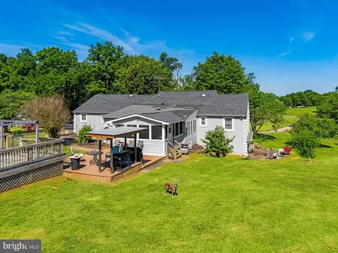 21147 Cedar Grove Road Culpeper VA 22701