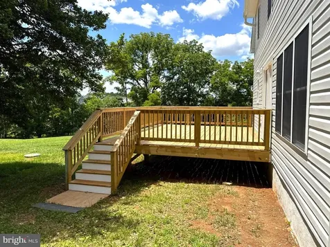 15264 Nalles Culpeper VA 22701