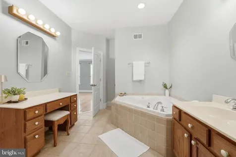 16082 Lily Hill Way Culpeper VA 22701
