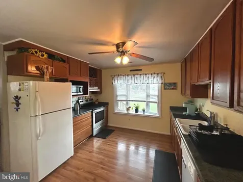 1409 Thomas Way N Culpeper VA 22701