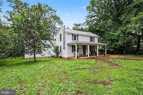 3085 Indian Run Road Amissville VA 20106