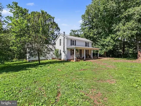 3085 Indian Run Road Amissville VA 20106