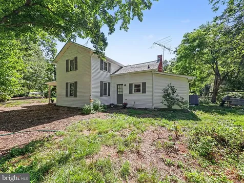 3085 Indian Run Road Amissville VA 20106