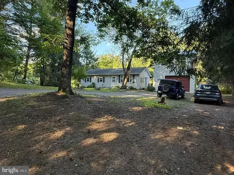 2083 Old Sawmill Lane Amissville VA 20106
