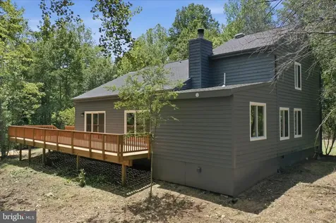 2391 Holly Springs Road Amissville VA 20106