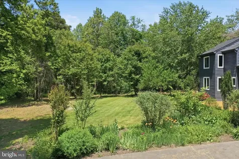 2391 Holly Springs Road Amissville VA 20106
