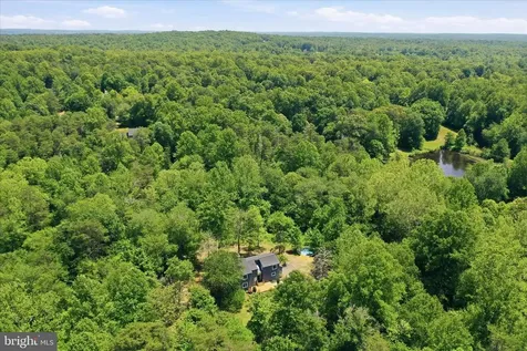 2391 Holly Springs Road Amissville VA 20106
