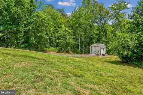12165 Stonehouse Mountain Road Culpeper VA 22701