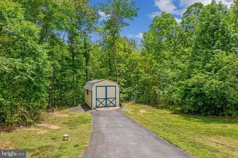 12165 Stonehouse Mountain Road Culpeper VA 22701