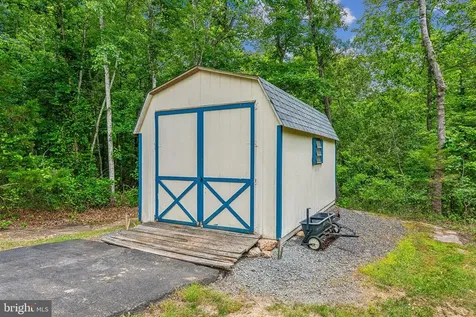 12165 Stonehouse Mountain Road Culpeper VA 22701