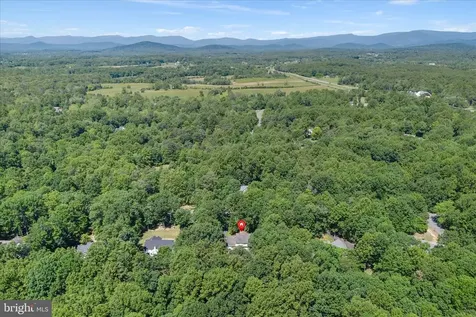 2319 Wildwood Circle Amissville VA 20106