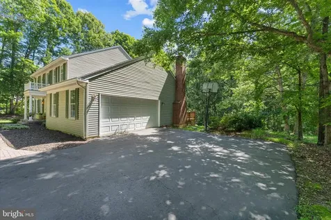2319 Wildwood Circle Amissville VA 20106