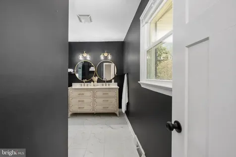 18493 Colonial Drive Culpeper VA 22701