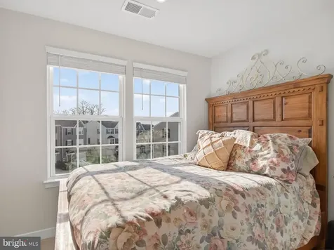 1724 Scenic Loop Culpeper VA 22701