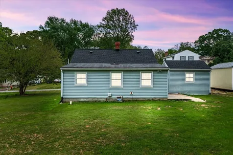 15080 General Ap Hill Avenue Culpeper VA 22701
