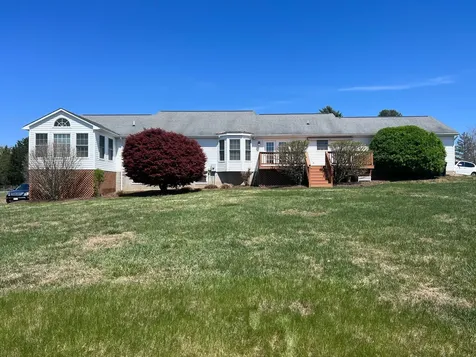 5265 Bear Hollow Lane Amissville VA 20106