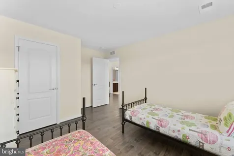 10444 Quartz Avenue Culpeper VA 22701