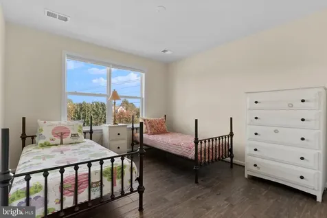 10444 Quartz Avenue Culpeper VA 22701