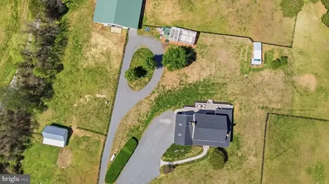 5191 Beach Ridge Lane Amissville VA 20106