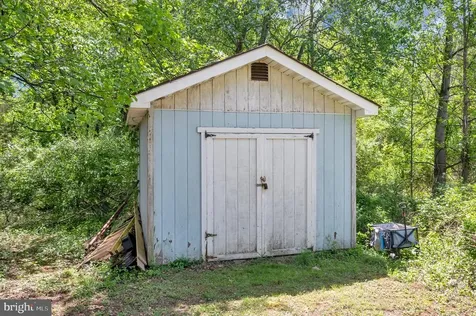 15025 Woodland Church Road Culpeper VA 22701