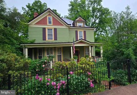 802 Blue Ridge Avenue S Culpeper VA 22701