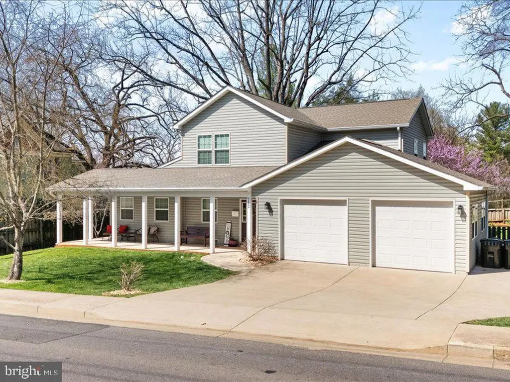 712 S Blue Ridge Avenue Culpeper VA 22701