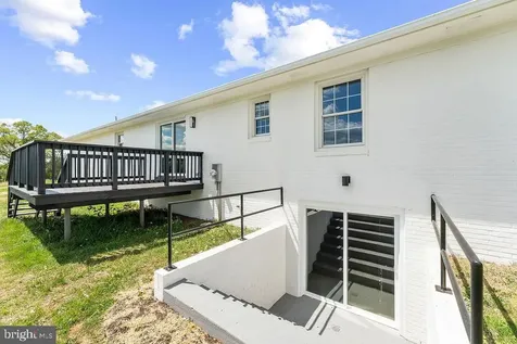 15409 Jonas Road Culpeper VA 22701