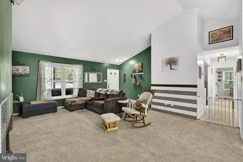 19106 Loggers Road Culpeper VA 22701