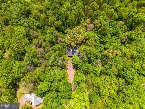 19106 Loggers Road Culpeper VA 22701