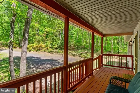 19106 Loggers Road Culpeper VA 22701