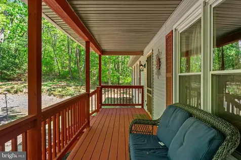 19106 Loggers Road Culpeper VA 22701