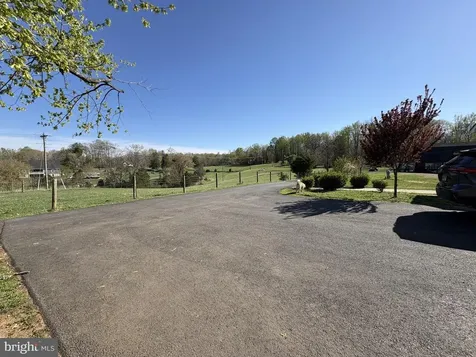 10468 La Grant Lane Culpeper VA 22701