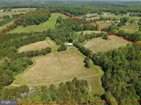 4266 Indian Run Road Amissville VA 20106
