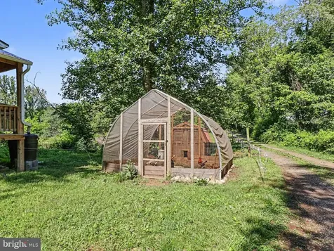 3085 Indian Run Road Amissville VA 20106