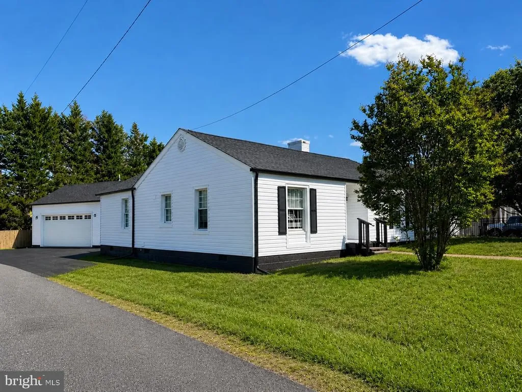 909 Hendrick Street Culpeper VA 22701