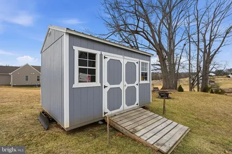 9372 Blackbird Loop Culpeper VA 22701