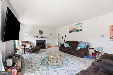 827 Fairwood Culpeper VA 22701