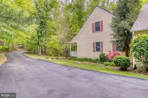 2356 Wildwood Circle Amissville VA 20106